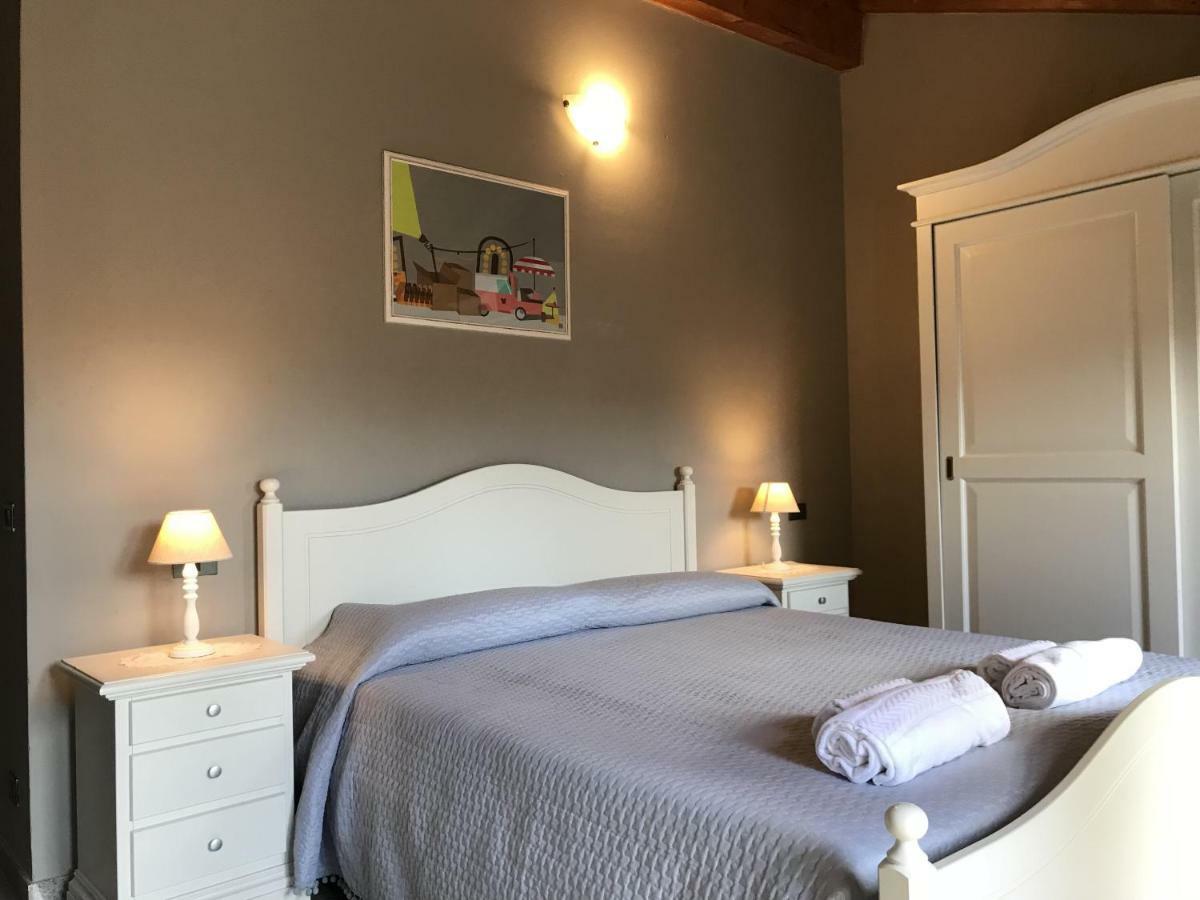 Anfite Apartments Castelletto Πεσκιέρα ντελ Γκάρντα Εξωτερικό φωτογραφία